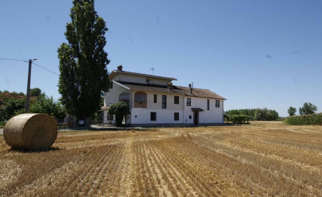 Bed and Breakfast Antico Pioppo à Sale Extérieur photo